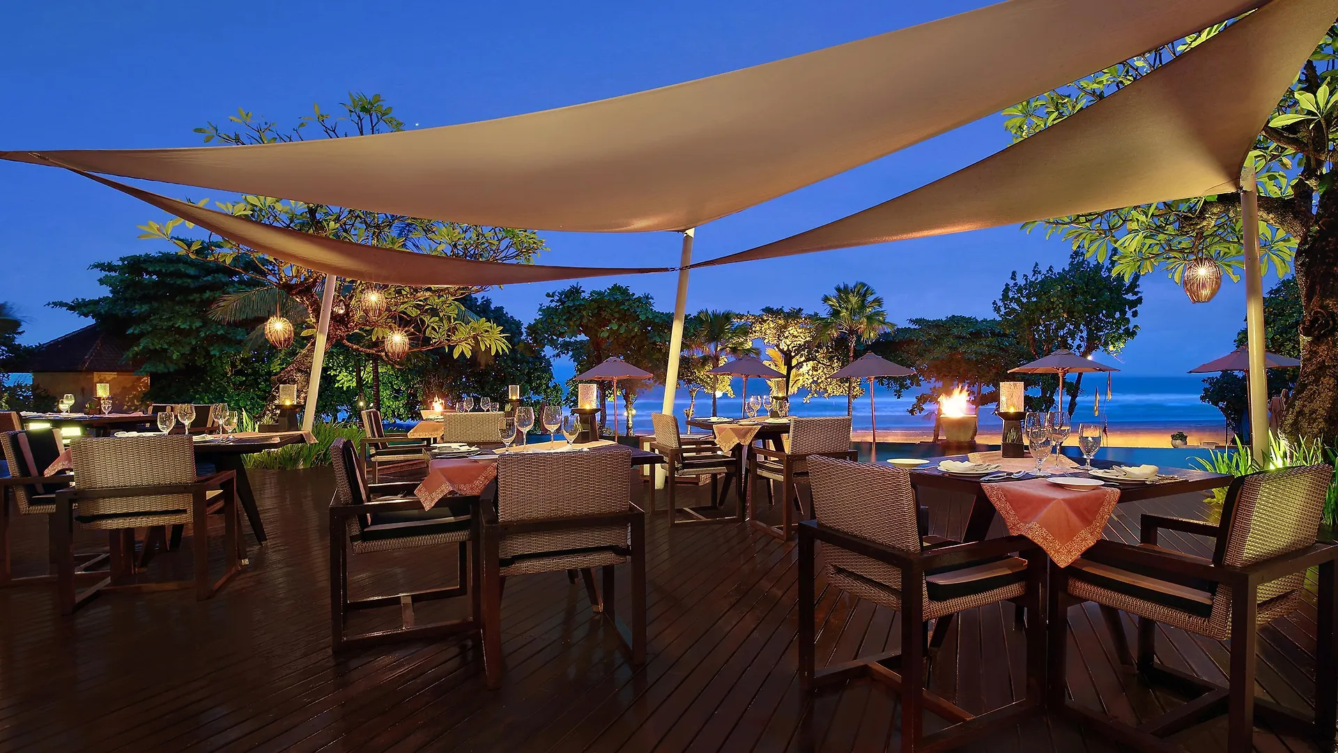 Grand Seminyak Lifestyle Boutique Bali Resort 5*,