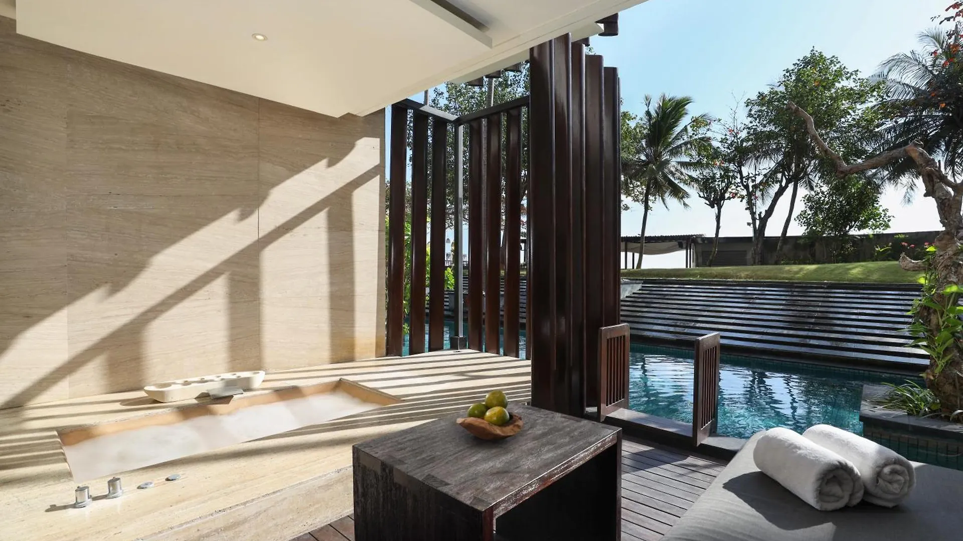Grand Seminyak Lifestyle Boutique Bali Resort 5*,